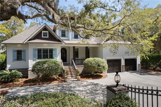 306 Broadway Street, St Simons Island, GA 31522