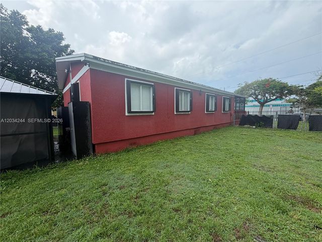 16980 SW 104th Ave, Miami, FL 33157