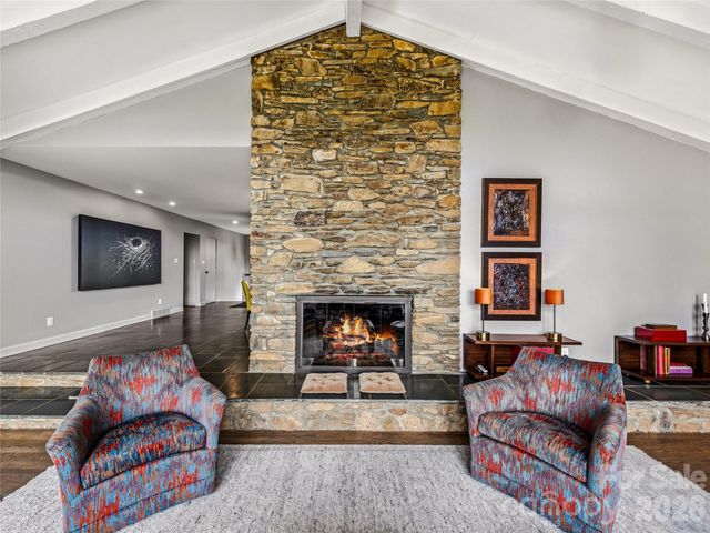 4 Kent Place, Asheville, NC 28804