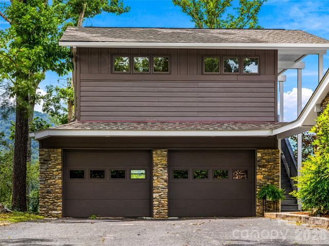 4 Kent Place, Asheville, NC 28804