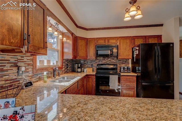 3278 Estates Circle, Larkspur, CO 80118