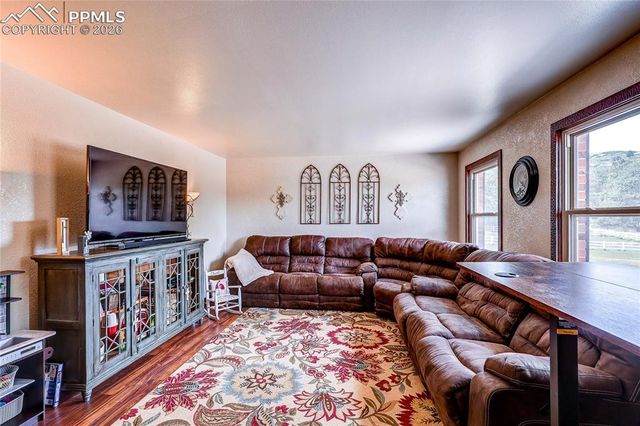 3278 Estates Circle, Larkspur, CO 80118