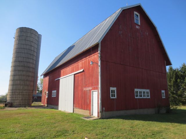 14086 IL Route 76 Highway, Caledonia, IL 61011