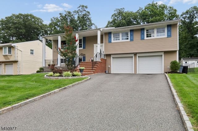 27 Colonial Woods Drive, West Orange Twp., NJ 07052