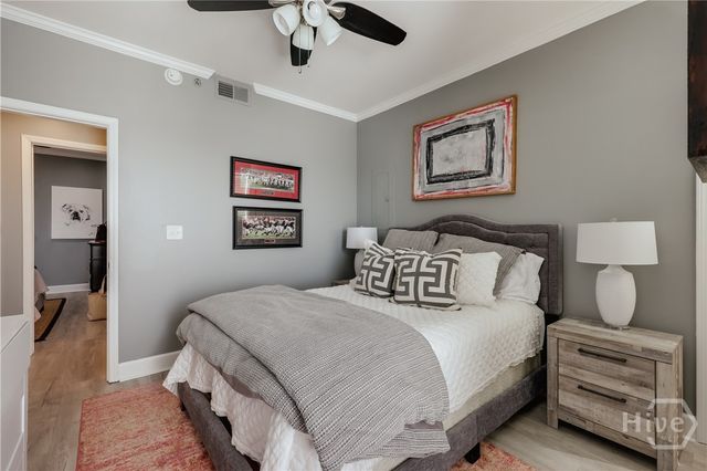 250 W Broad Street 801, Athens, GA 30601