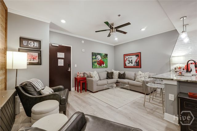 250 W Broad Street 801, Athens, GA 30601