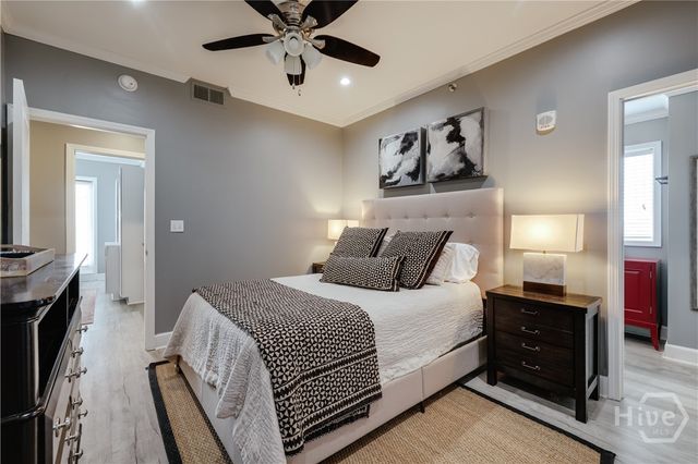 250 W Broad Street 801, Athens, GA 30601