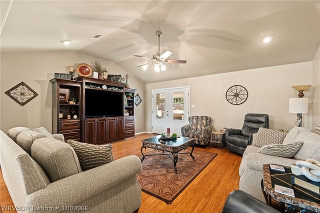 4305 Timber Lake, Charleston, AR 72933