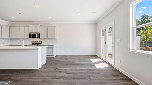 510 Silver Moon Drive, Loganville, GA 30052