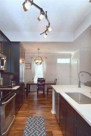 108 Sonie Dr, Ohio Twp, PA 15143
