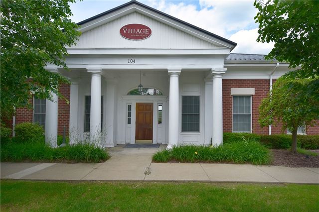 108 Sonie Dr, Ohio Twp, PA 15143