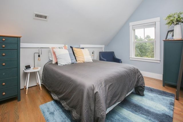 43 Salcombe St 4, Boston, MA 02125