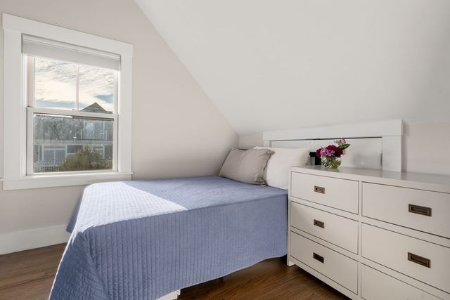 43 Salcombe St 4, Boston, MA 02125
