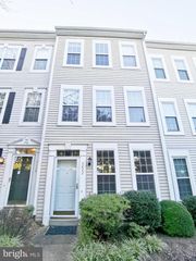 5822 COWLING COURT, Alexandria, VA 22304