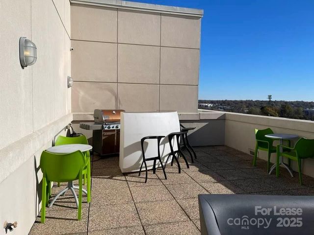 715 N Church Street 414, Charlotte, NC 28202