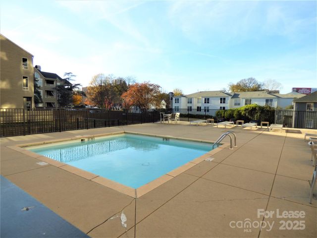 715 N Church Street 414, Charlotte, NC 28202