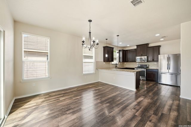 165 Rolling Creek, Boerne, TX 78006