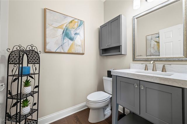 306 Dunbar Circle, Broadview Heights, OH 44147