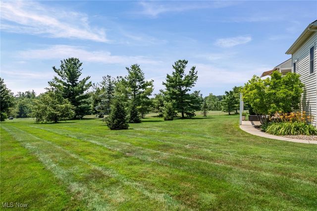 306 Dunbar Circle, Broadview Heights, OH 44147