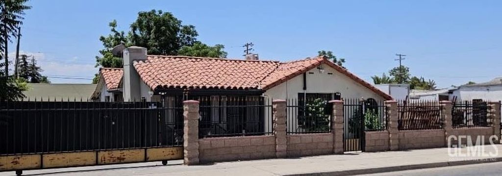 1809 NILES Street, Bakersfield, CA 93305