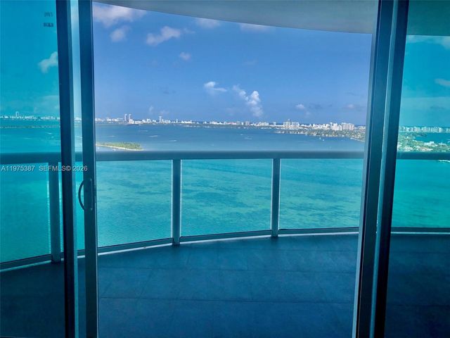 1800 N Bayshore Dr 2901, Miami, FL 33132