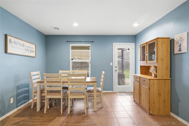 15101 E 109th Place N, Owasso, OK 74055
