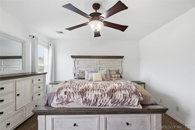 15101 E 109th Place N, Owasso, OK 74055