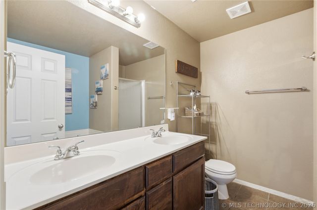 15101 E 109th Place N, Owasso, OK 74055