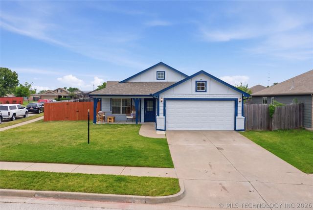 15101 E 109th Place N, Owasso, OK 74055