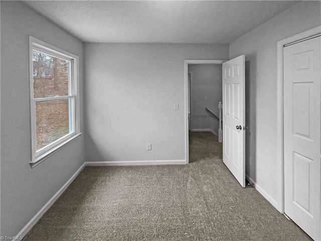 5712 Landerwood Drive, Greensboro, NC 27405