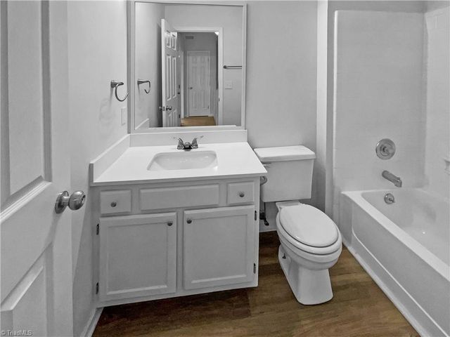 5712 Landerwood Drive, Greensboro, NC 27405