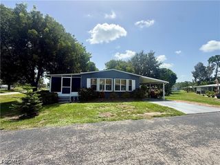 9735 Lake Fairways BLVD, North Fort Myers, FL 33903