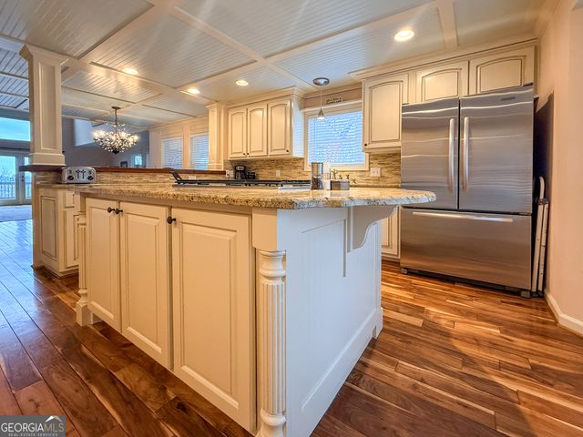 406 Yonah Mountain Road, Cleveland, GA 30528