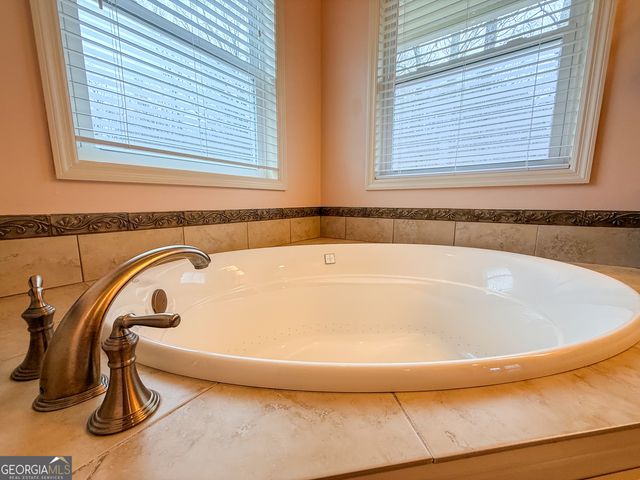 406 Yonah Mountain Road, Cleveland, GA 30528