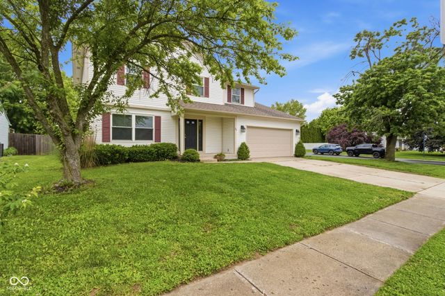 30 Lake Drive N, Brownsburg, IN 46112