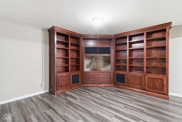 30 Lake Drive N, Brownsburg, IN 46112