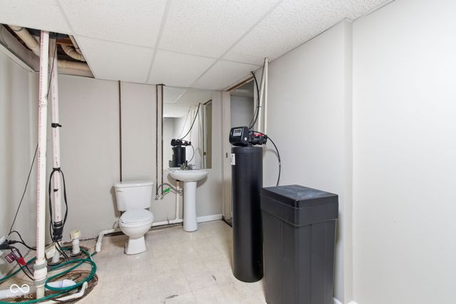30 Lake Drive N, Brownsburg, IN 46112