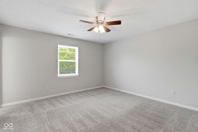 30 Lake Drive N, Brownsburg, IN 46112