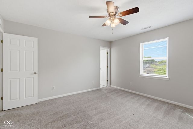 30 Lake Drive N, Brownsburg, IN 46112