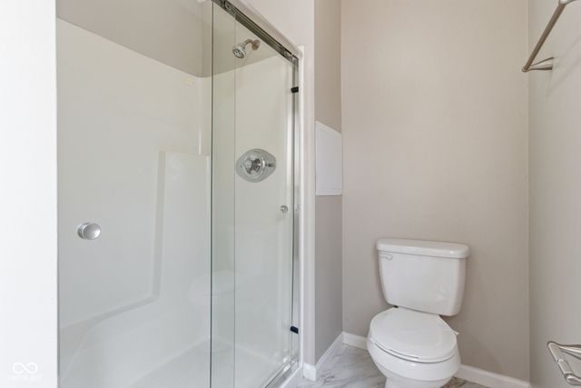 30 Lake Drive N, Brownsburg, IN 46112