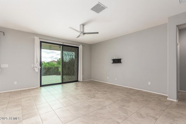 41609 W SUMMER WIND Way, Maricopa, AZ 85138