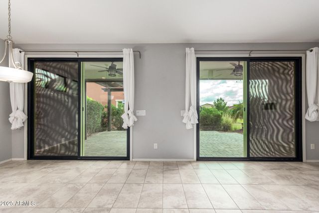 41609 W SUMMER WIND Way, Maricopa, AZ 85138