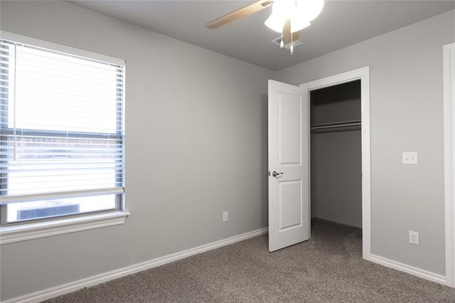 3725 Lynne Avenue, Edmond, OK 73012