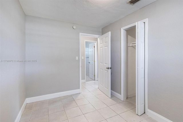 2811 N 66th Ave, Hollywood, FL 33024