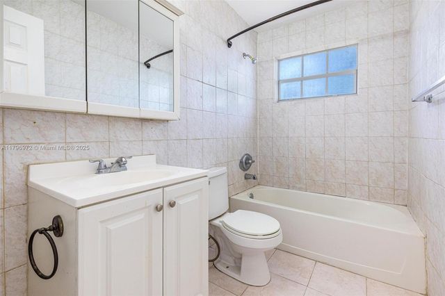 2811 N 66th Ave, Hollywood, FL 33024