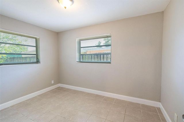 2811 N 66th Ave, Hollywood, FL 33024