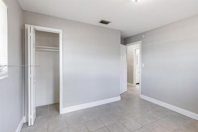 2811 N 66th Ave, Hollywood, FL 33024