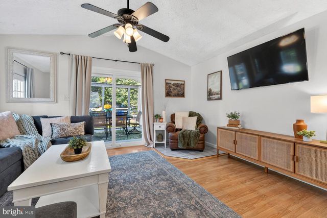 6521 ALOPEX RD, Waldorf, MD 20603