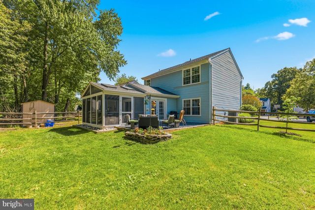 6521 ALOPEX RD, Waldorf, MD 20603