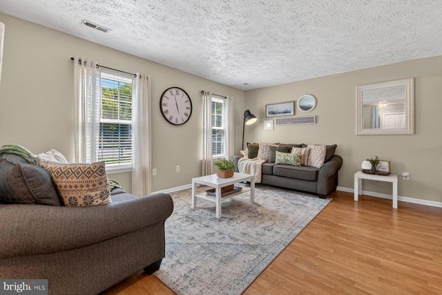 6521 ALOPEX RD, Waldorf, MD 20603